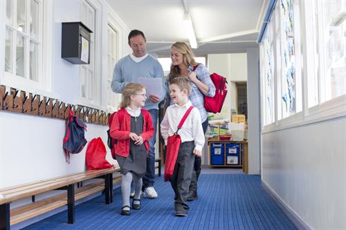 family_back_to_school iStock-544355788